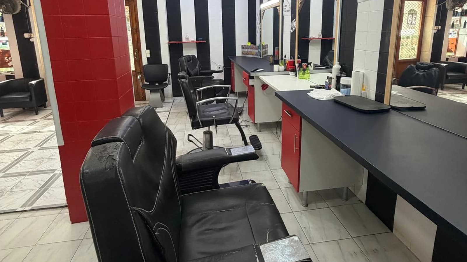Interior de Baba Peluquería & Barbería Puçol